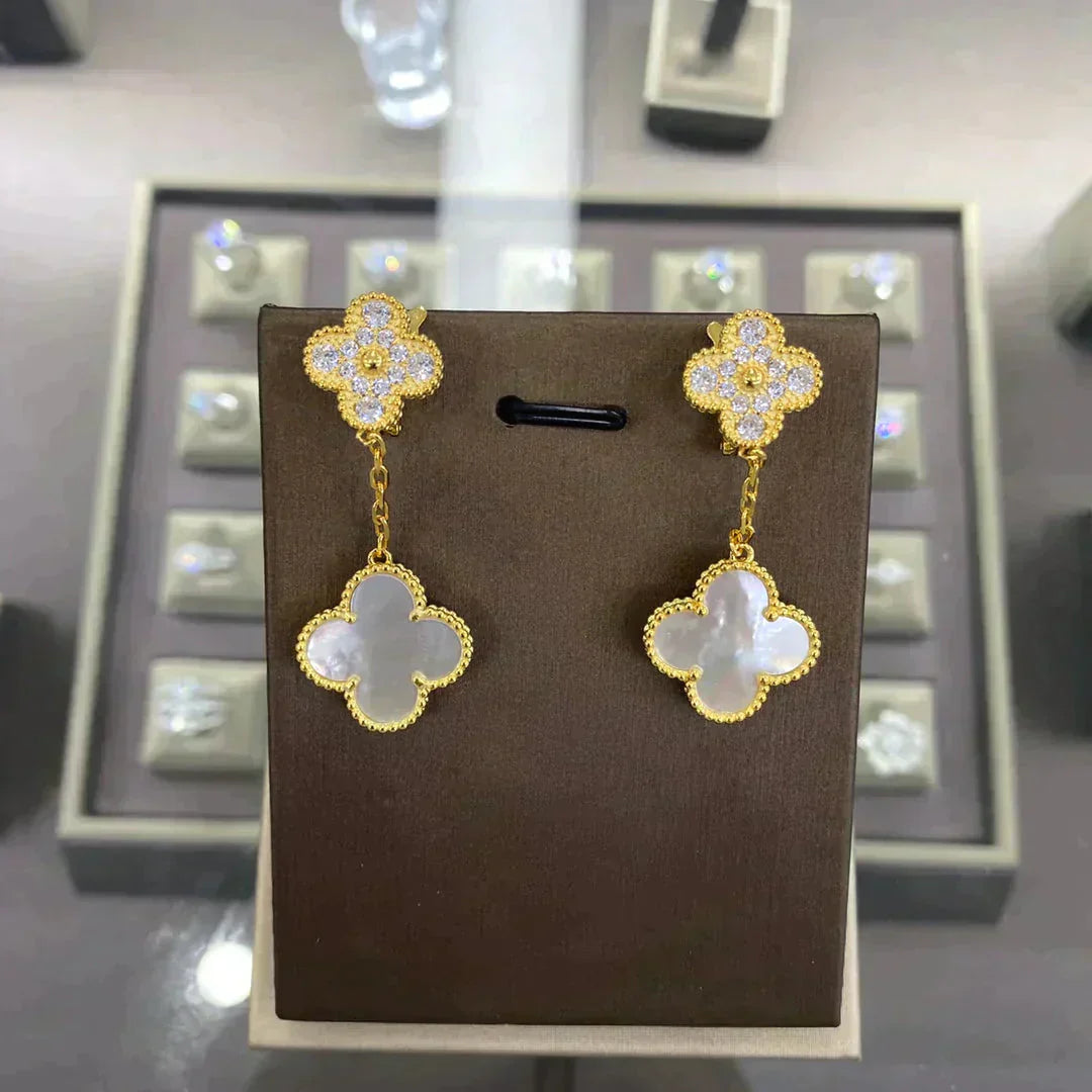 [Eternal Jewelry]CLOVER  2 MOTIFS  DIAMOND  EARRINGS (MULTIPLE CHOICESç´