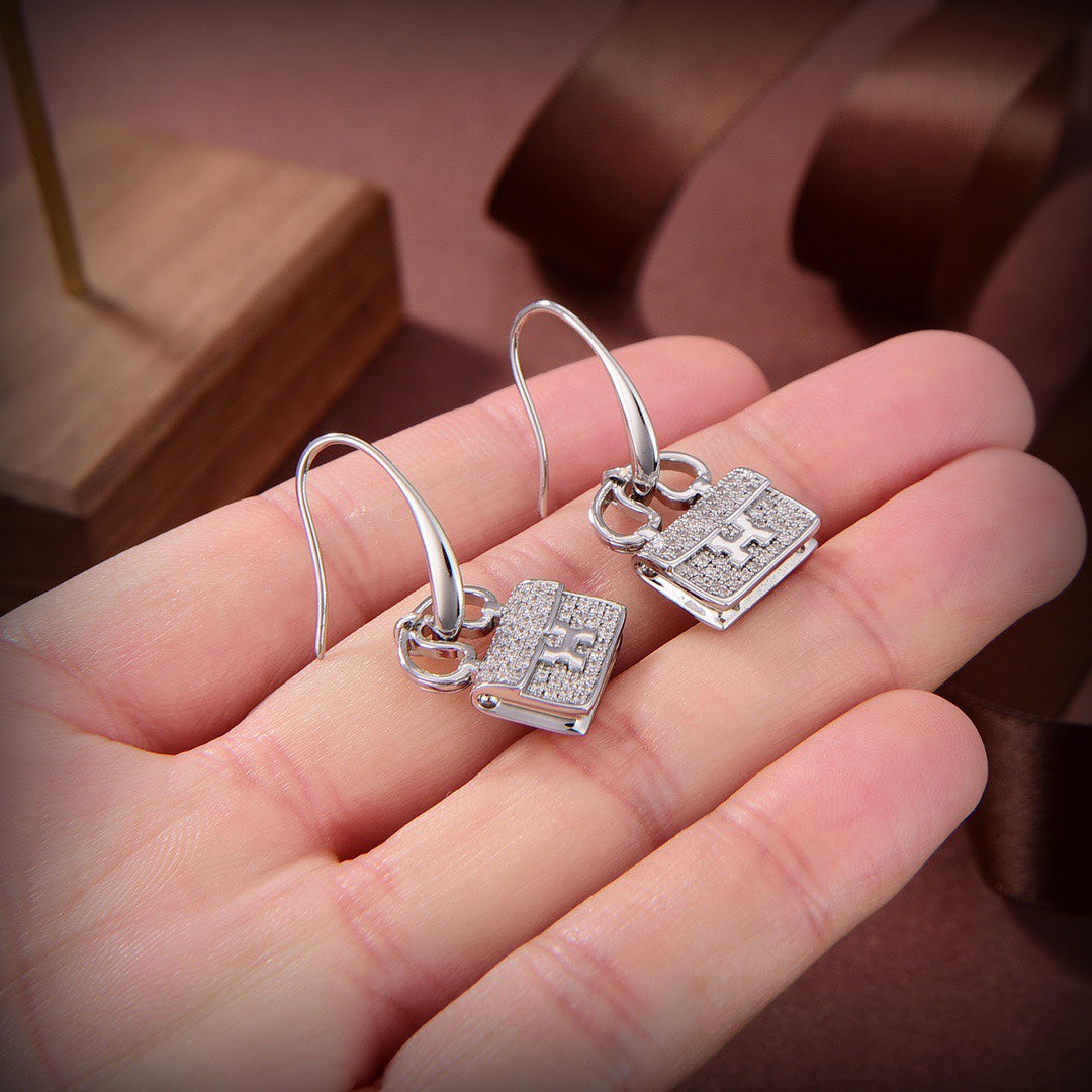 [Eternal Jewelry]KELLY DIAMOND EARRINGS