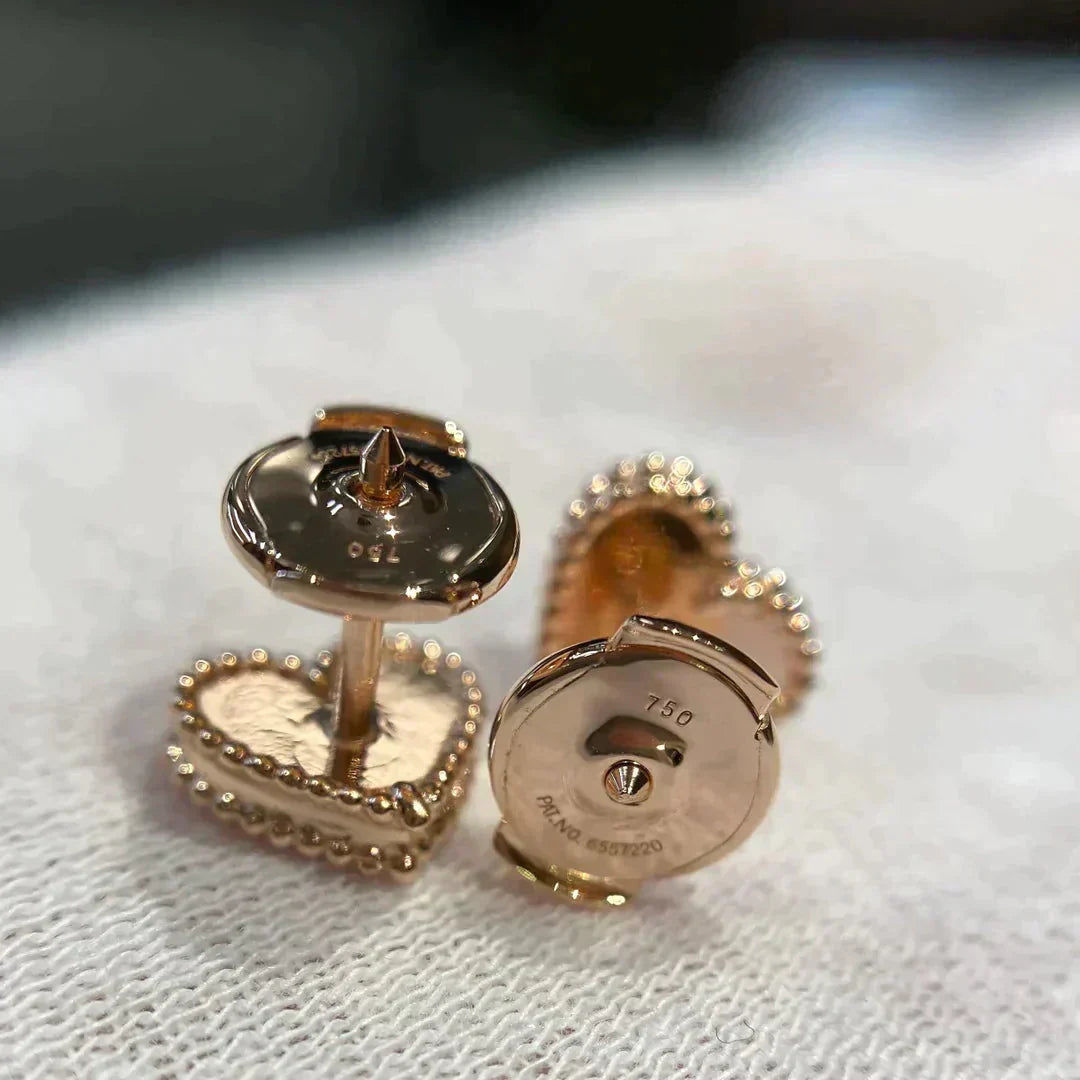 [Eternal Jewelry]HEART CARNELIAN STUD EARRINGS
