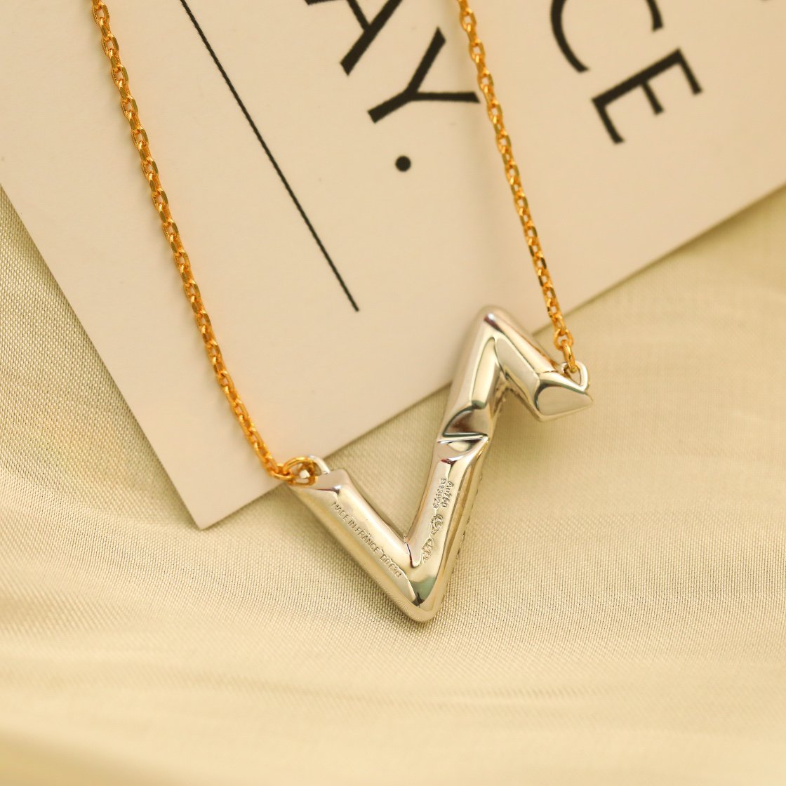 [Eternal Jewelry]VOLT SILVER DIAMOND PEDANT NECKLACE