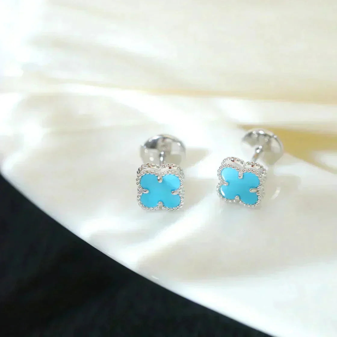 [Eternal Jewelry]CLOVER MINI 9.5MM ONYX STUD EARRINGS SILVER
