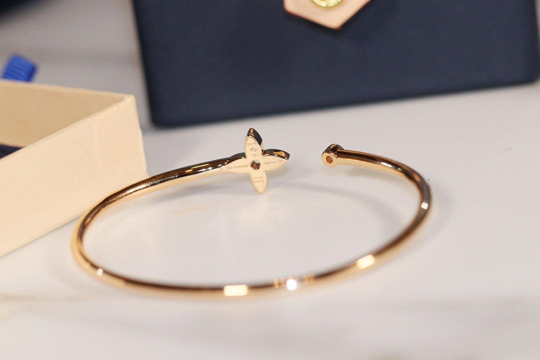 [Eternal Jewelry]IDYLLE GOLD OPEN BRACELET DIAMOND PAVED