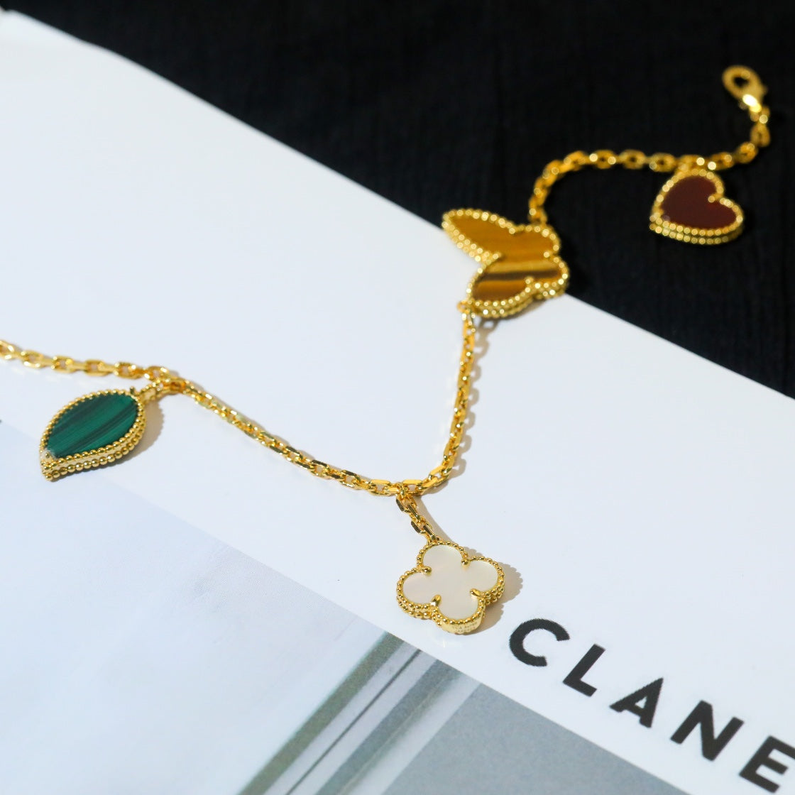 [Eternal Jewelry]LUCKY SPRING 5 MOTIF GOLD BRACELET