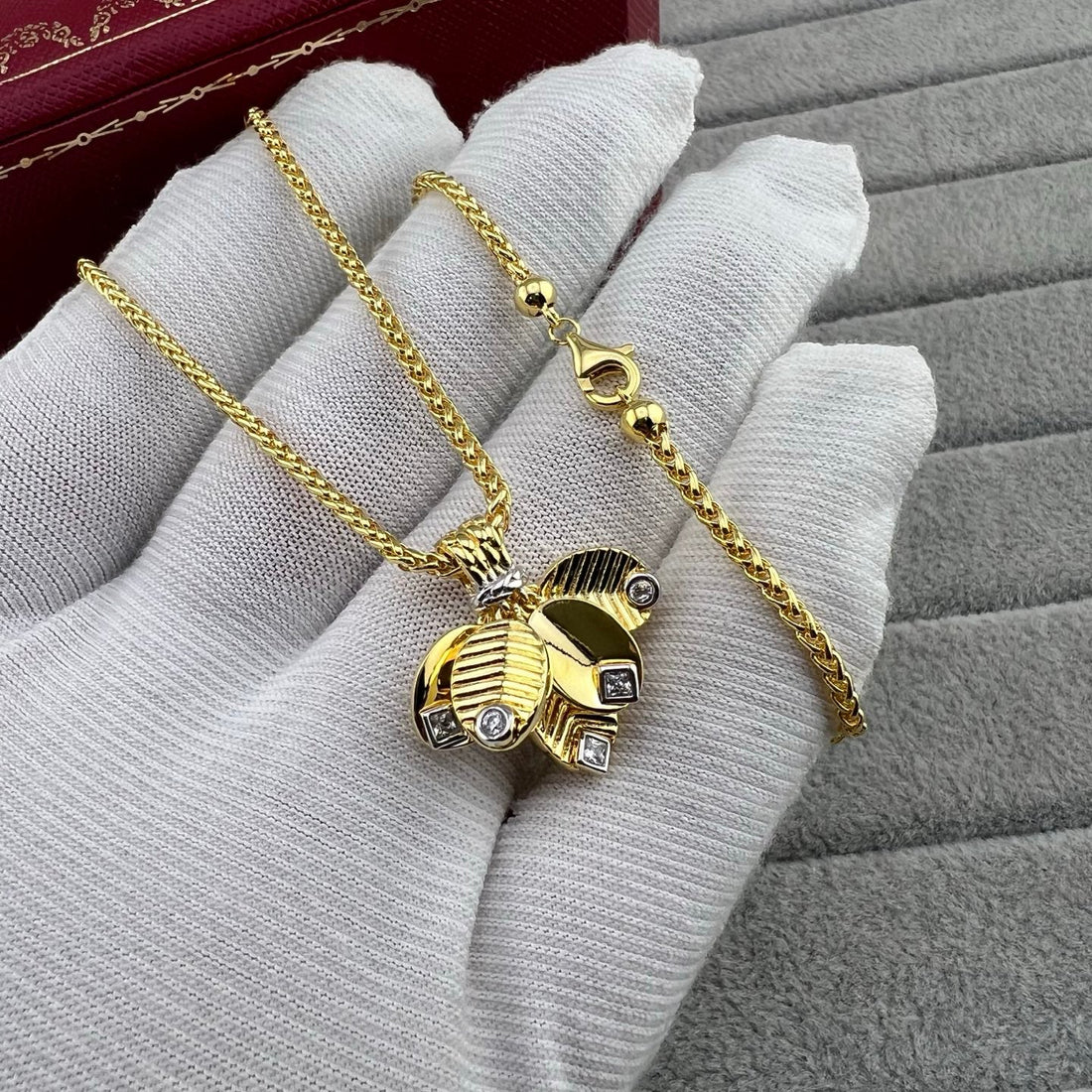¡®Eternal Jewelry¡¯Leaf Pendant Necklace