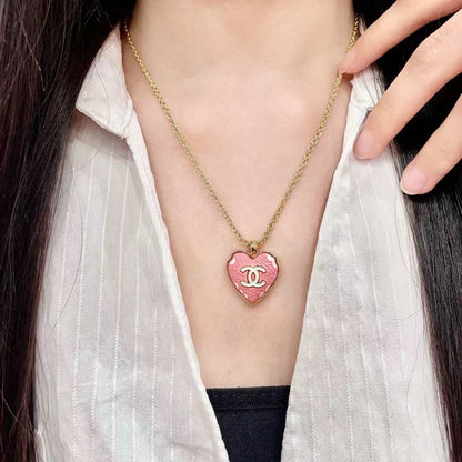 [Eternal jewelry] Heart-shaped Necklace & Earring Set