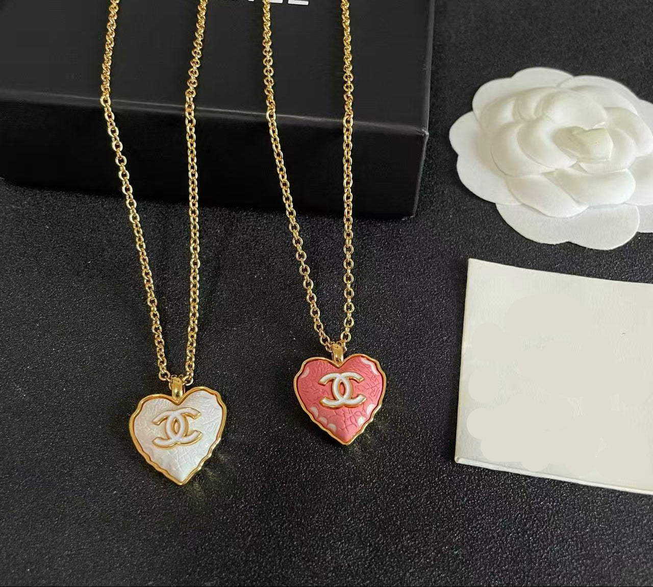 [Eternal jewelry] Heart-shaped Necklace & Earring Set