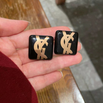 [Eternal jewelry]Classic Letter Earrings