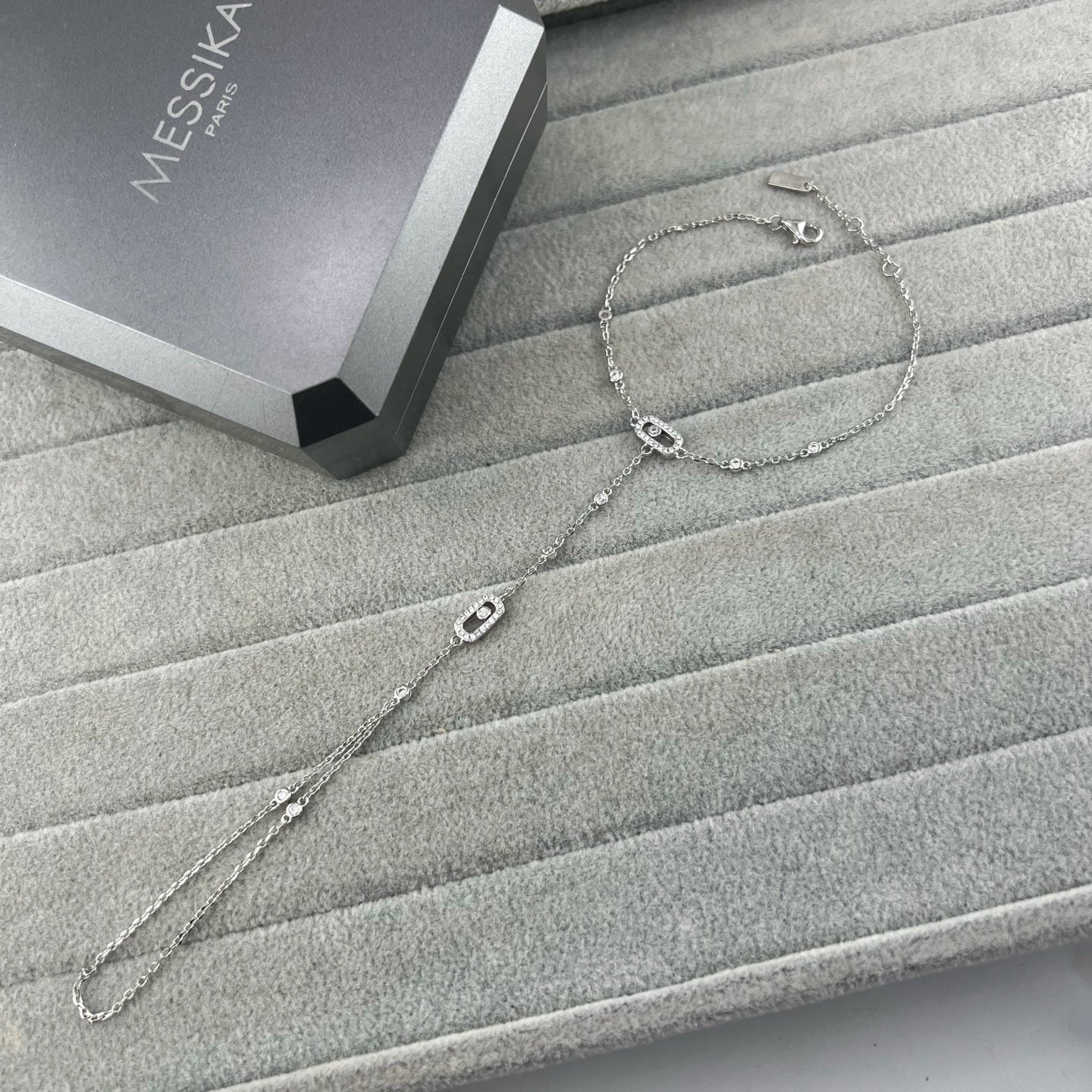 [Eternal Jewelry] Flexible Arm Chain Bracelet with Sliding Diamonds