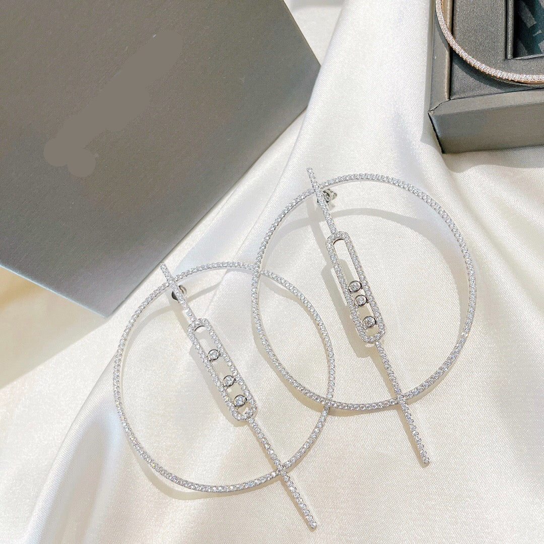 [Eternal Jewelry]Move Large Hoop Earrings, Three Sliding Diamonds