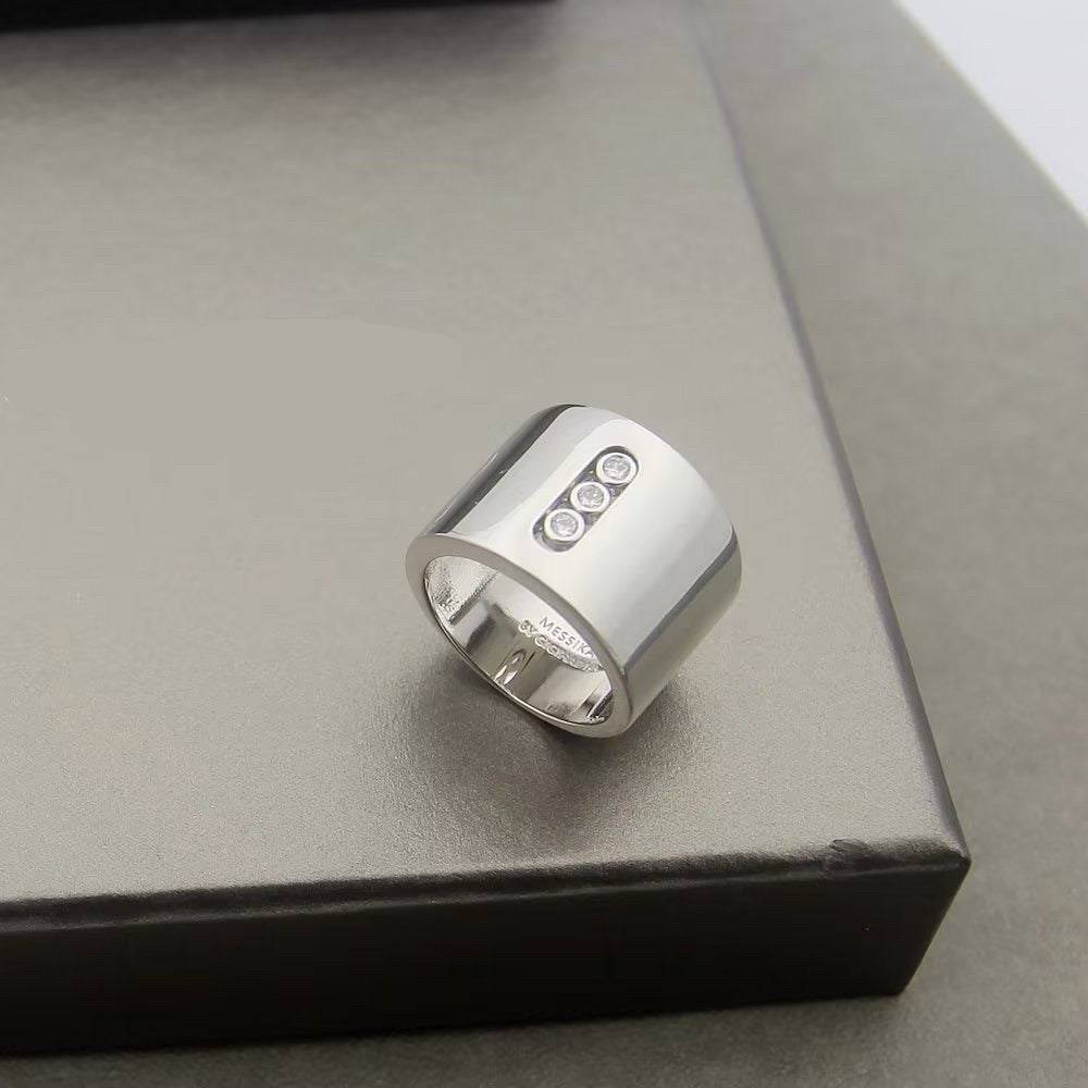 [Eternal Jewelry] Move Wide 3 Moving Diamonds Wide Band Ring