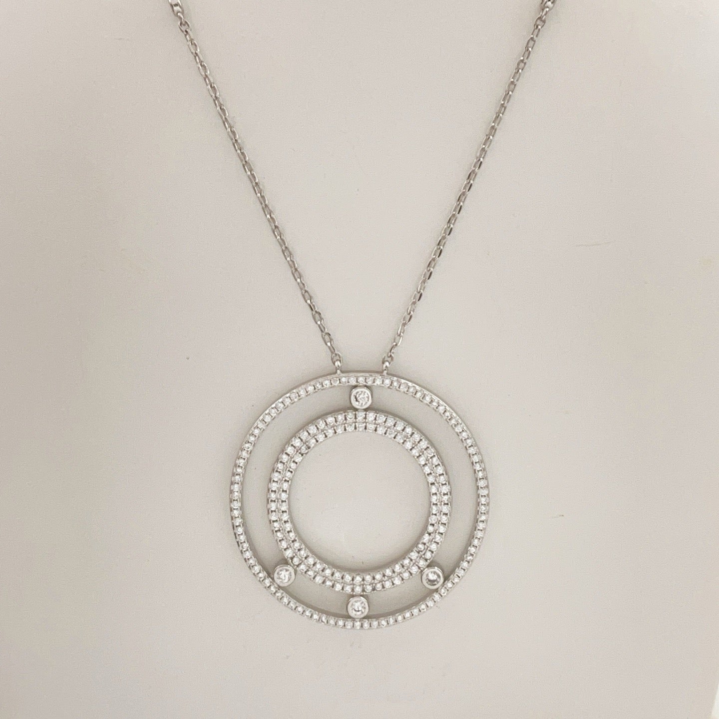 [Eternal Jewelry] Move Romane Pavé Diamond Sliding Circle Long Necklace