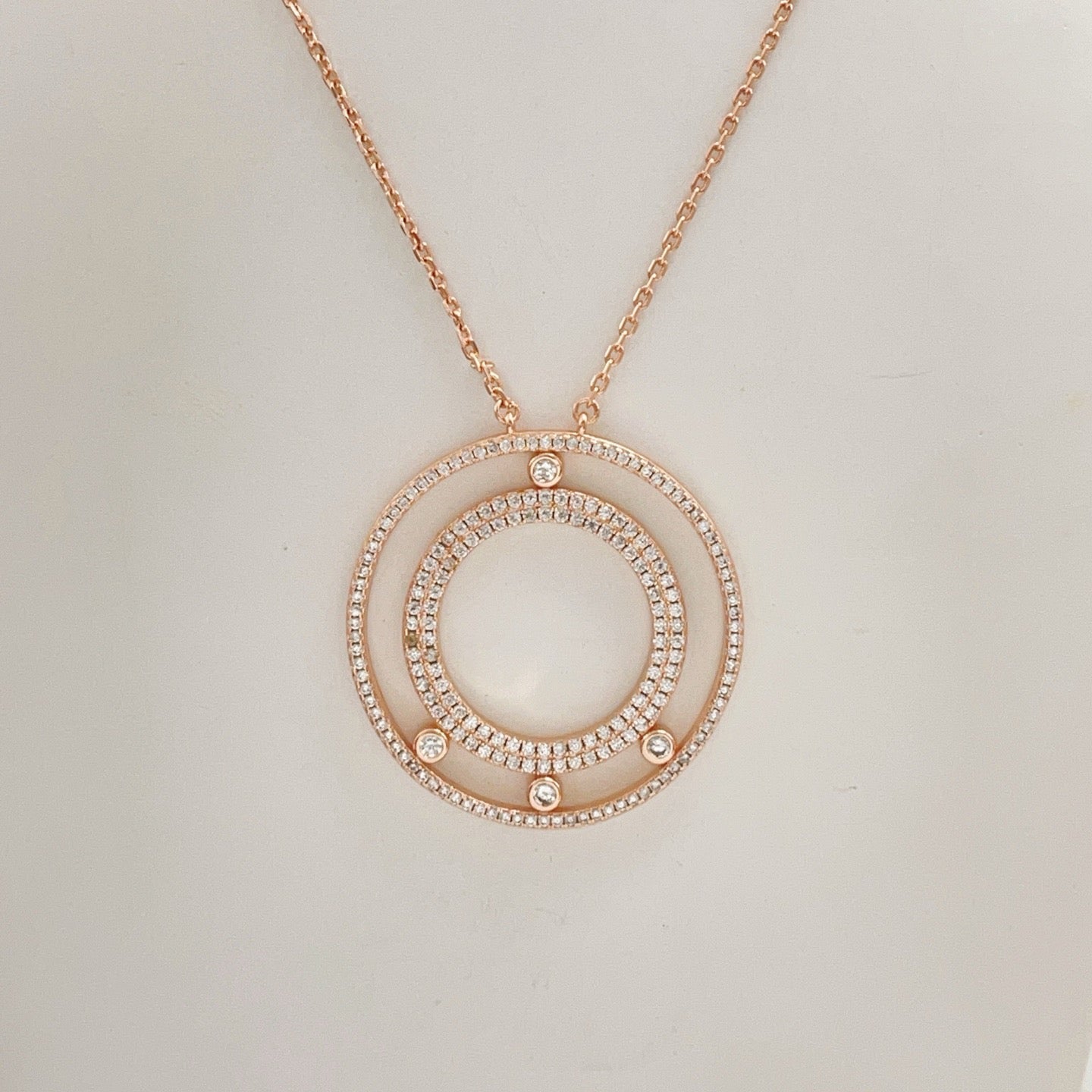 [Eternal Jewelry] Move Romane Pavé Diamond Sliding Circle Long Necklace