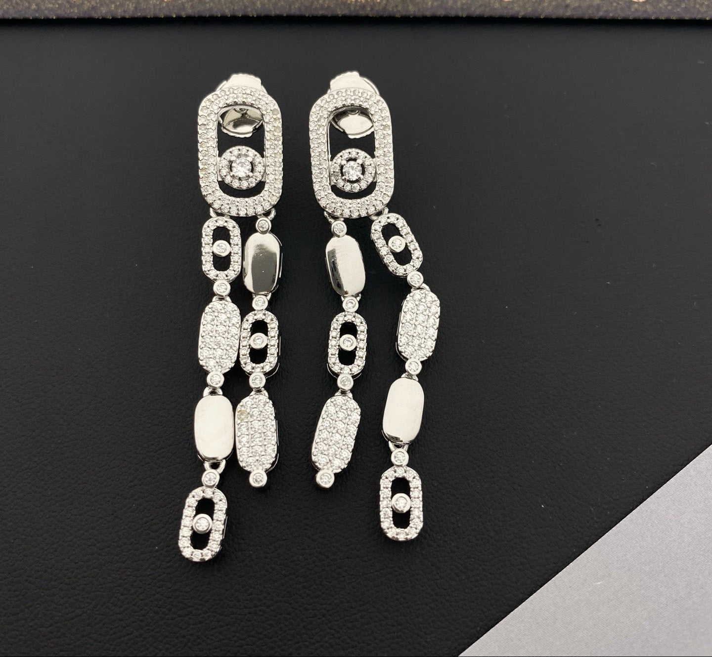 [Eternal Jewelry] Move Link Long Tassel Earrings, Movable Stones