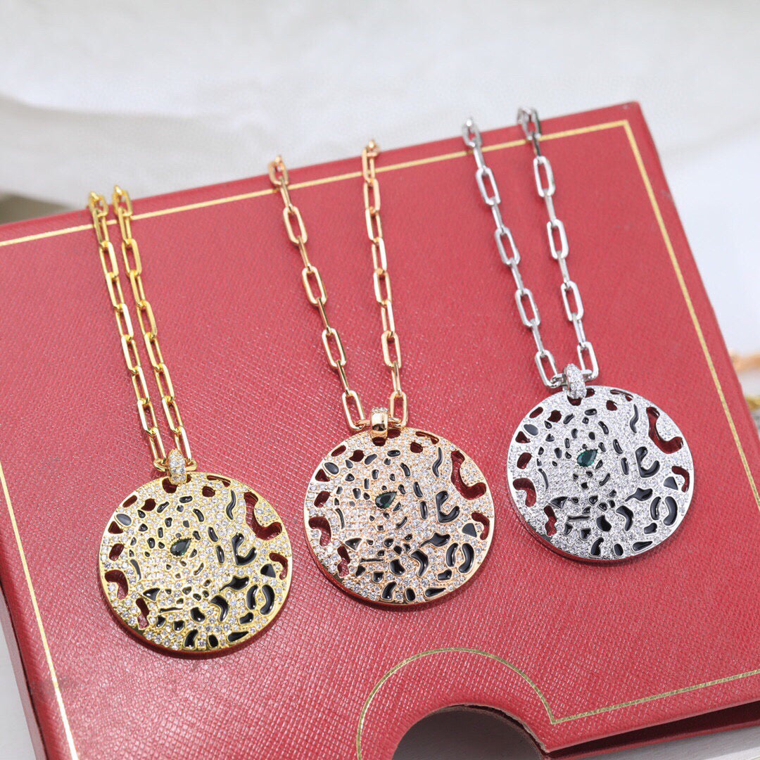 ¡®Eternal Jewelry¡¯Openwork Round Pendant Necklace