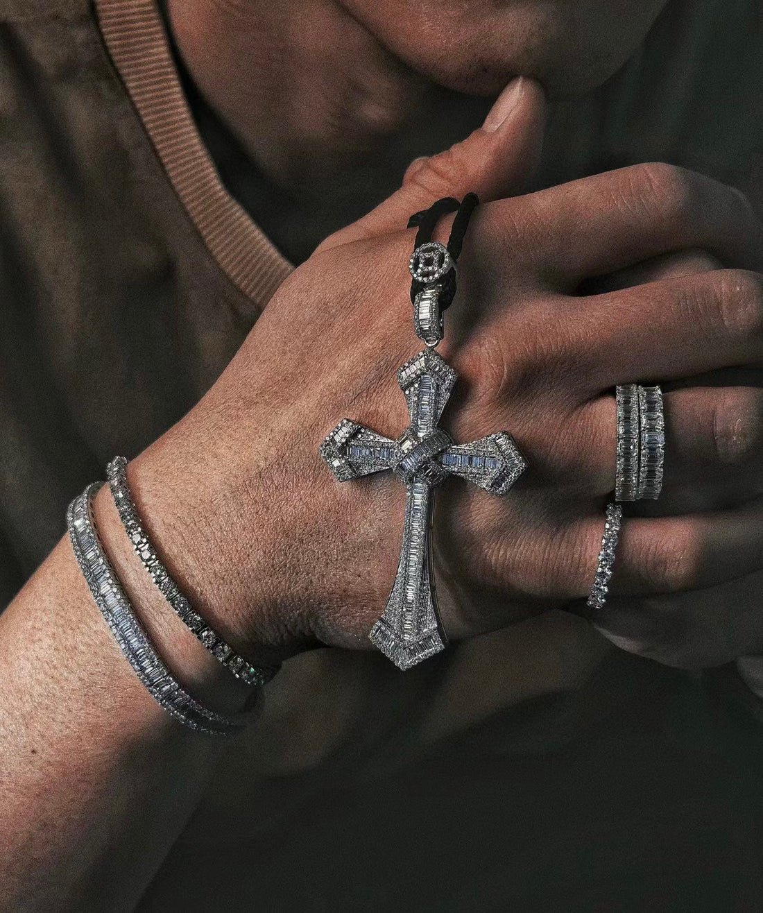 ¡®Eternal Jewelry¡¯Pave Cross Pendant Necklace