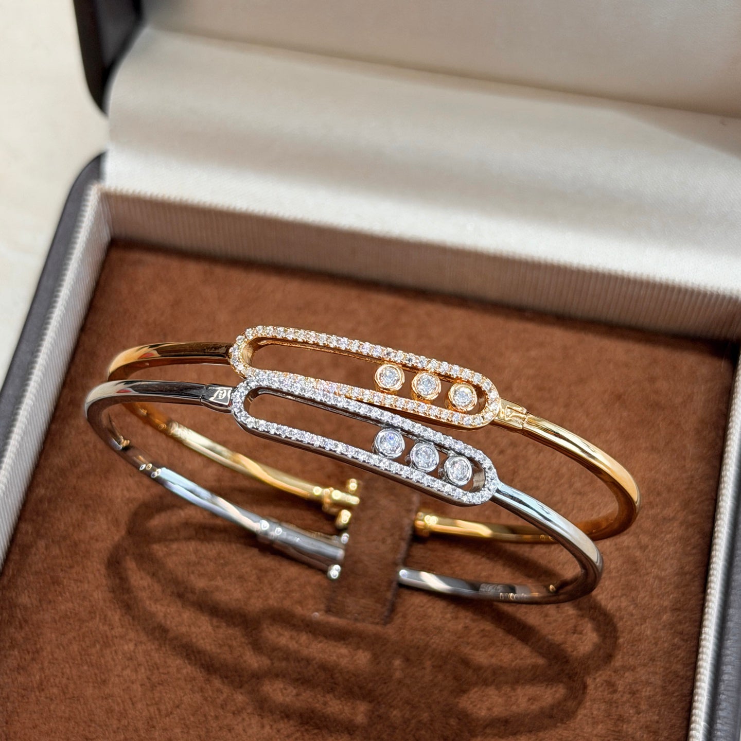 [Eternal jewelry]Move Pavé Diamond Bangle Bracelet M