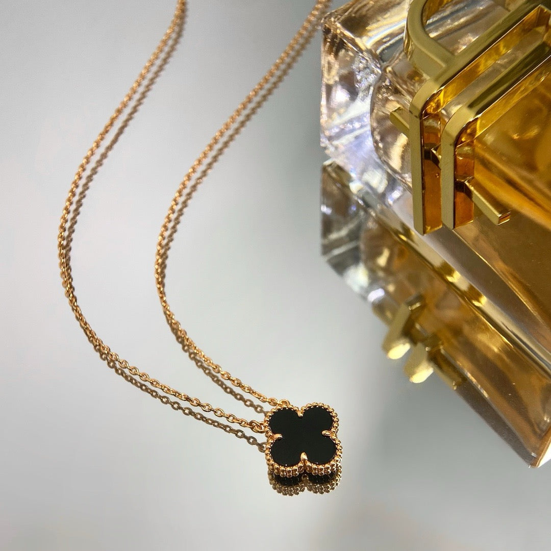 [Eternal Jewelry]CLOVER 15MM BLACK ONYX SINGLE FLOWER NECKLACE