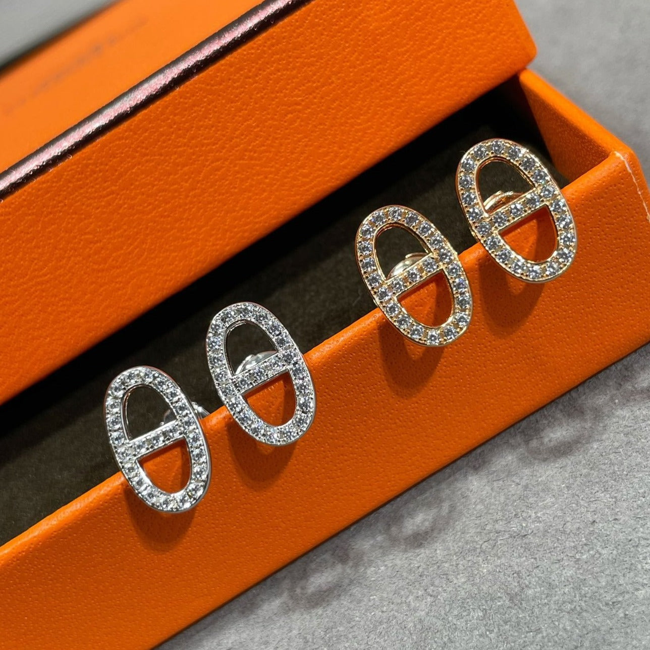 [Eternal Jewelry]HM FULL DIAMOND PIG NOSE STUD EARRINGS