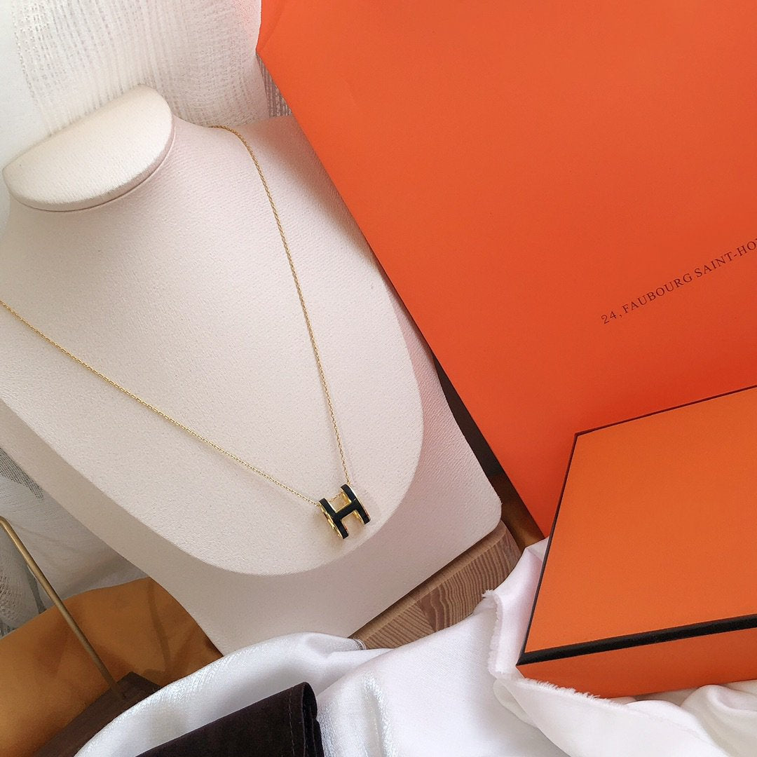 [Eternal Jewelry]HM CLIC BLACK ENAMEL GOLD NECKLACE