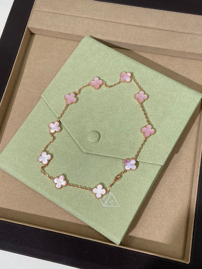 [Eternal Jewellery] Pink Necklace with Ten Clover Designs