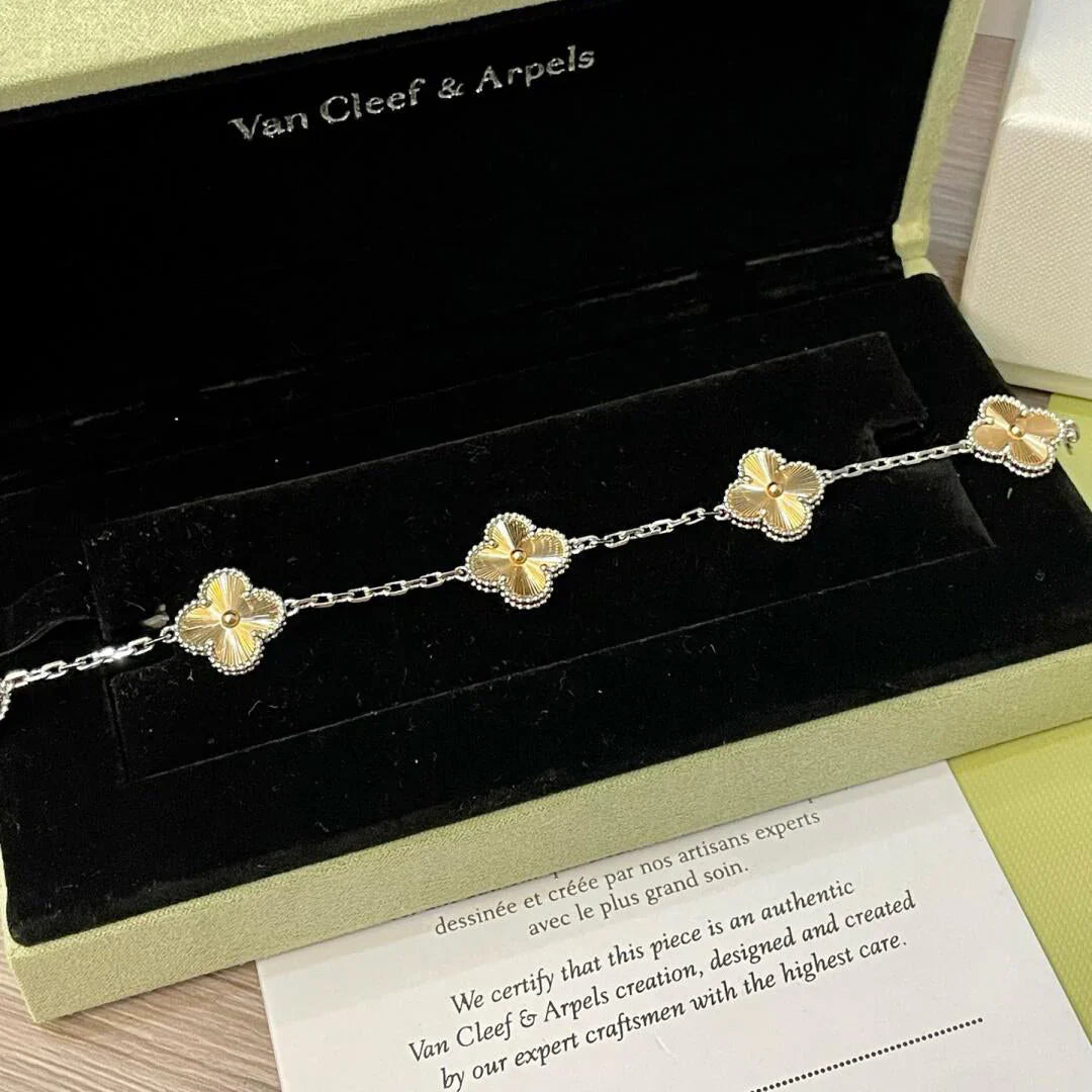 [Eternal Jewelry] CLOVER 5 MOTIF LASER BRACELET COLLECTION