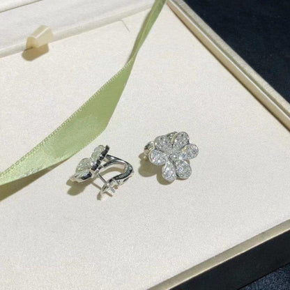 [Eternal Jewelry]FRIVOLE SILVER FLOWER DIAMOND EARRINGS